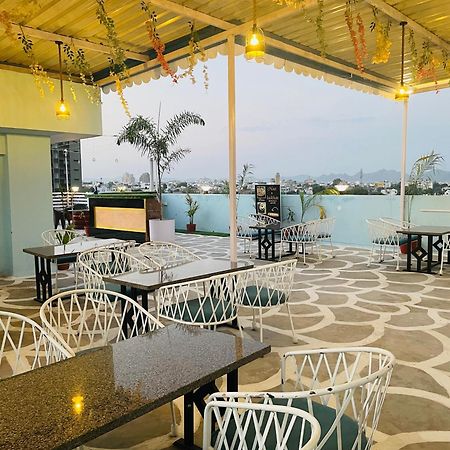 Hotel Laakhan By Ghumo Udaipur Bagian luar foto