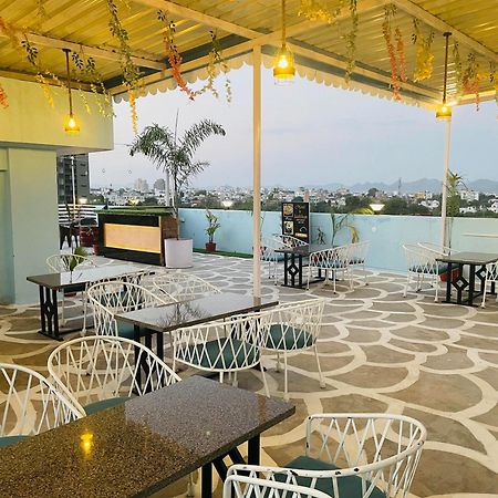 Hotel Laakhan By Ghumo Udaipur Bagian luar foto