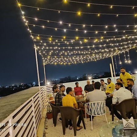 Hotel Laakhan By Ghumo Udaipur Bagian luar foto