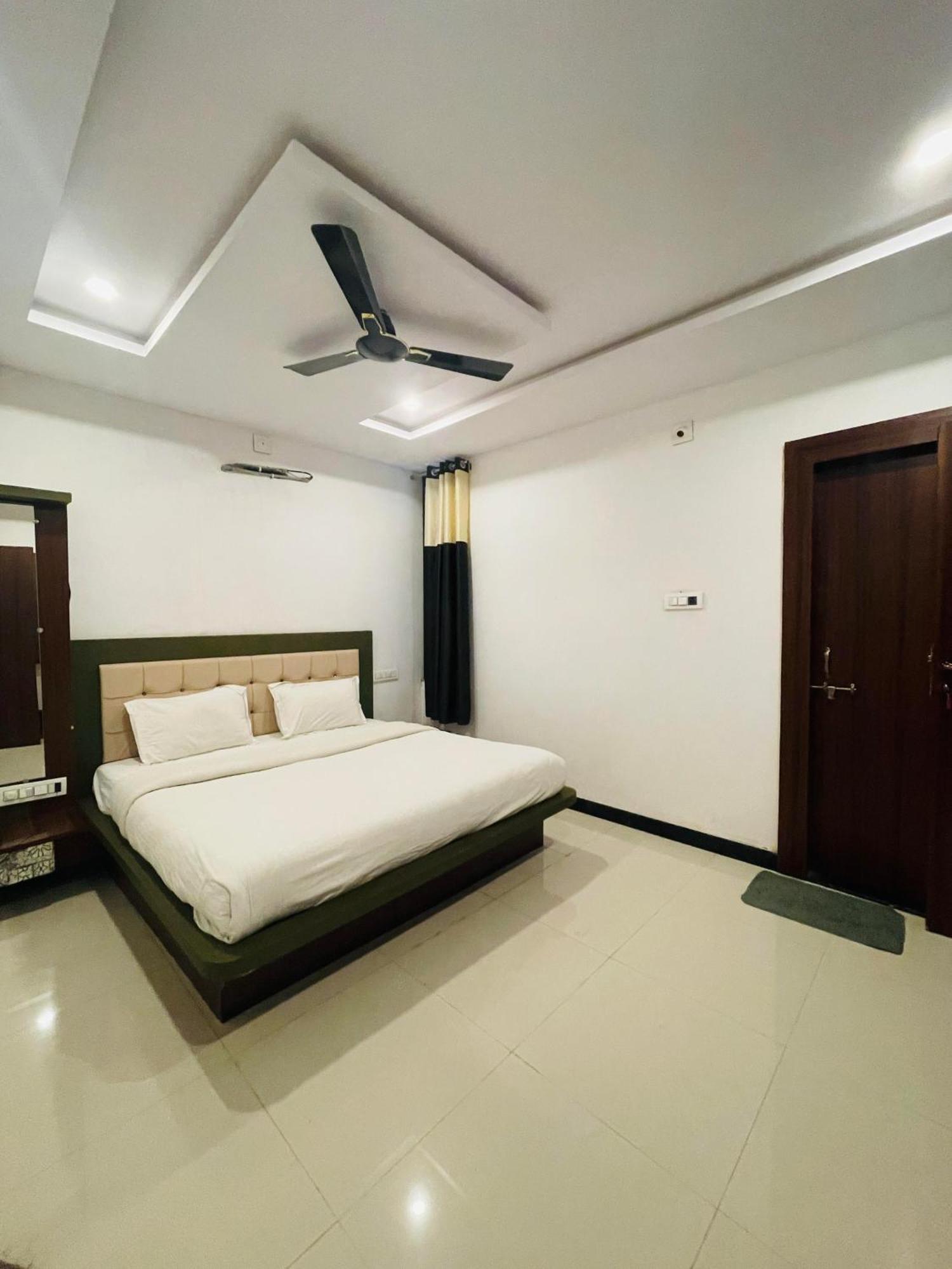 Hotel Laakhan By Ghumo Udaipur Bagian luar foto