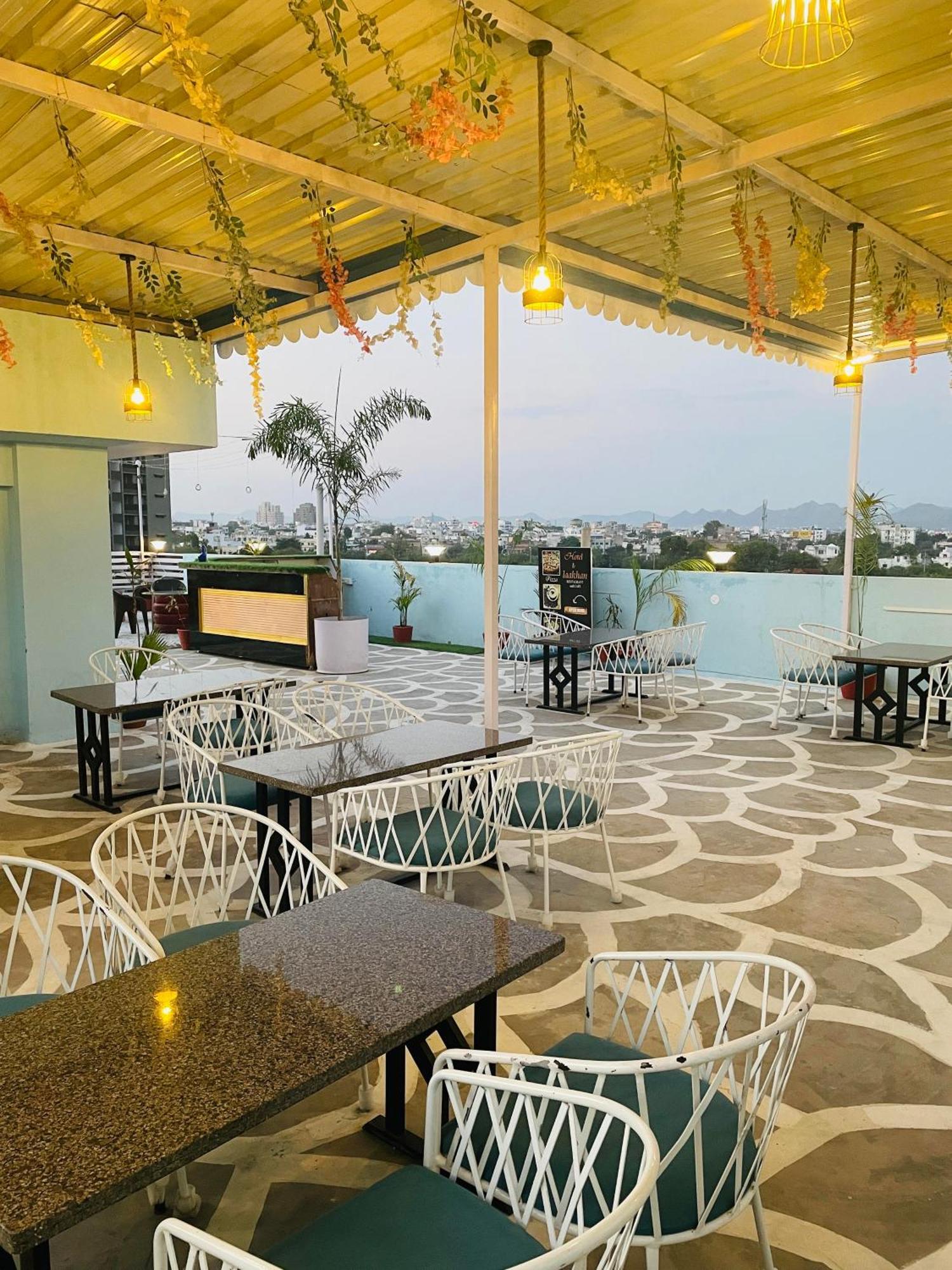 Hotel Laakhan By Ghumo Udaipur Bagian luar foto